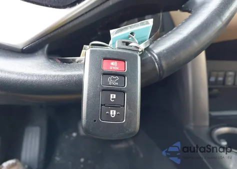 2018 Toyota Rav4 Limited z USA, uszkodzony, nr VIN JTMDFREV6JD240544